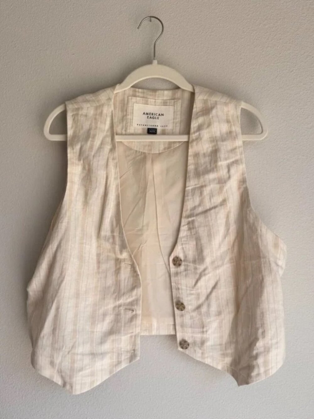American Eagle Cream Striped Knit Vest – Size XL